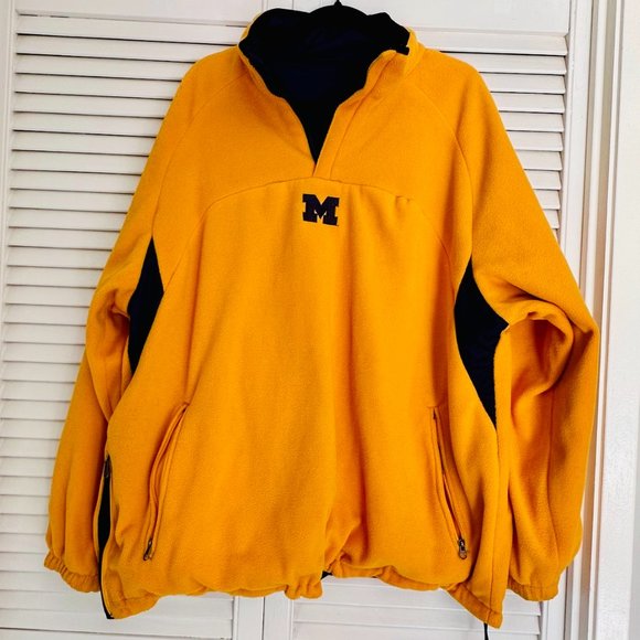 Reversible Michigan State Wolverines Fleece-lined or Nylon Bomber Windbreaker - Picture 7 of 13